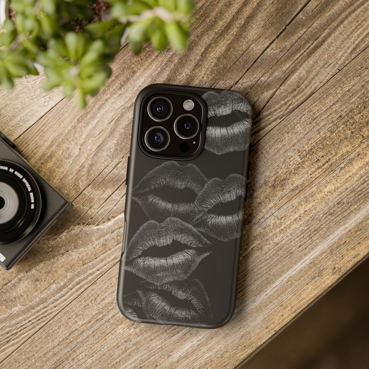 Midnight Kiss – Protective Luxe Case