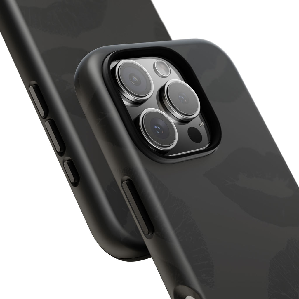 Noir Kiss – Protective Luxe Case